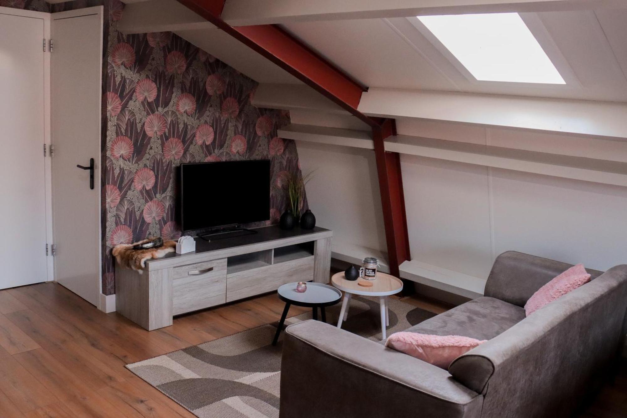 B&B De Kalverschuur Schoonrewoerd エクステリア 写真